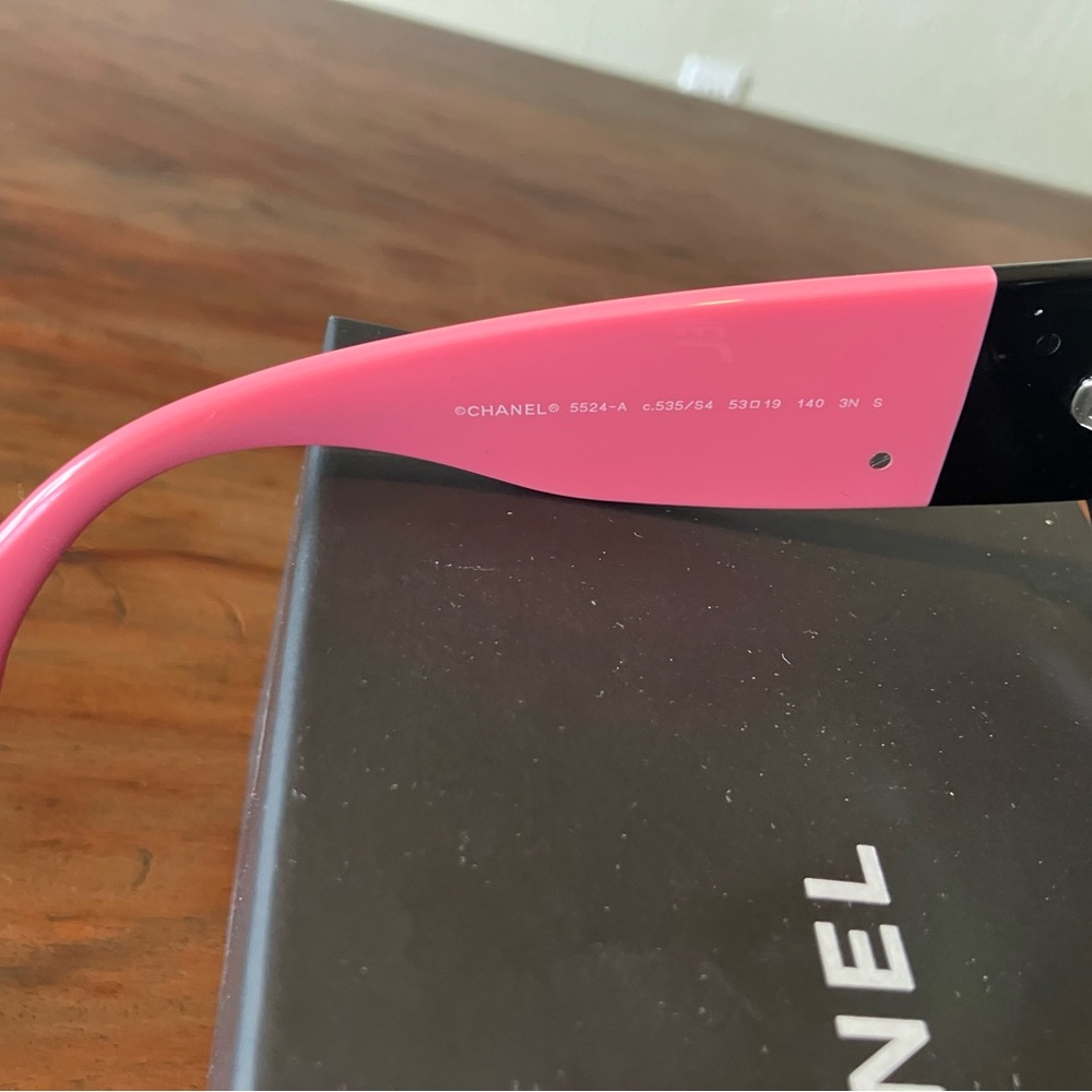 CHANEL Black Sunglasses with Pink comes with box, paperwork, and sunglass case ! - Picture 4 of 6